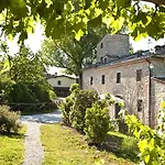 Otel Monsignor Della Casa Country & 4*
