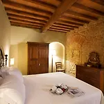 Otel Monsignor Della Casa Country & Borgo San Lorenzo