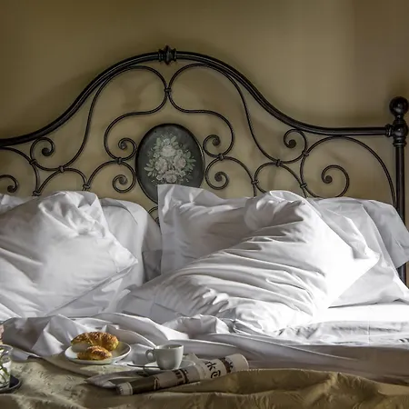 Monsignor Della Casa Country & 4* Borgo San Lorenzo