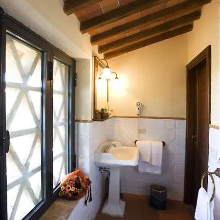 Monsignor Della Casa Country & Hotel