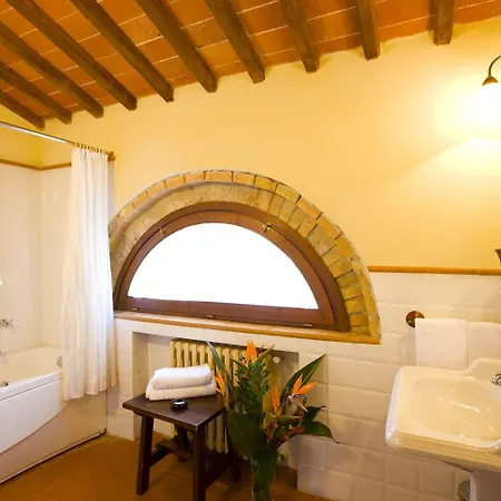 Monsignor Della Casa Country & Hotel 4*