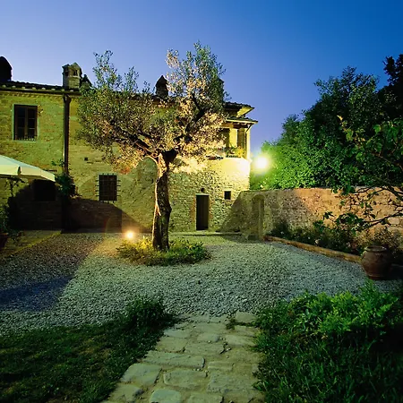 Monsignor Della Casa Country & 4*