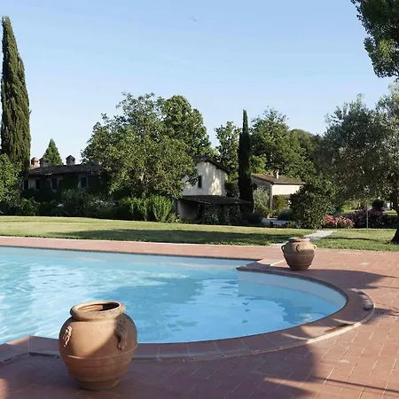 Monsignor Della Casa Country & Borgo San Lorenzo