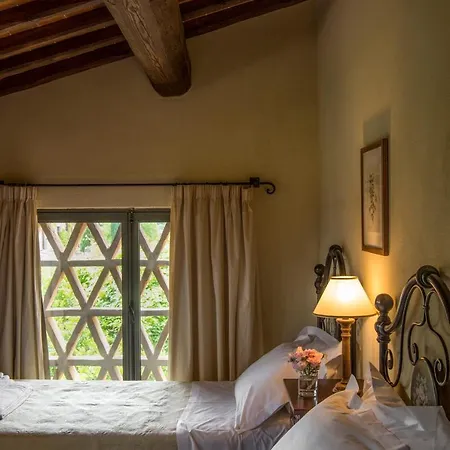 Monsignor Della Casa Country & Hotel
