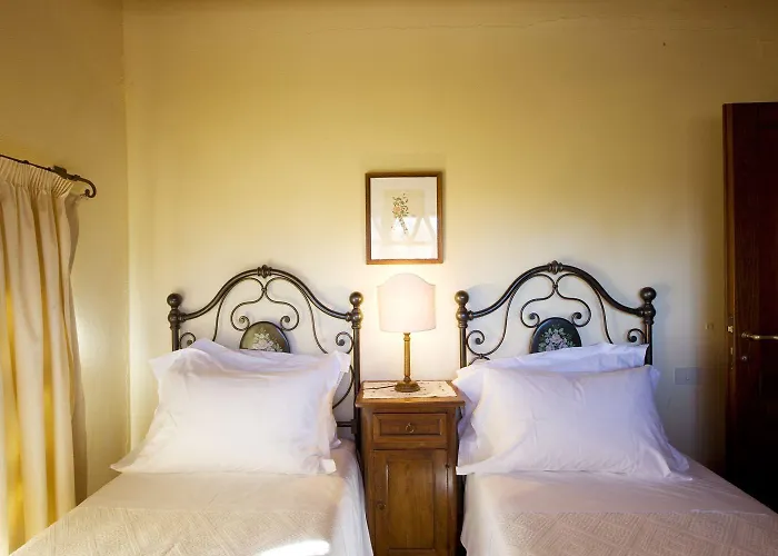 Monsignor Della Casa Country & Hotel