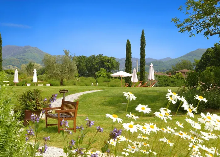 Hotel Monsignor Della Casa Country & 4*