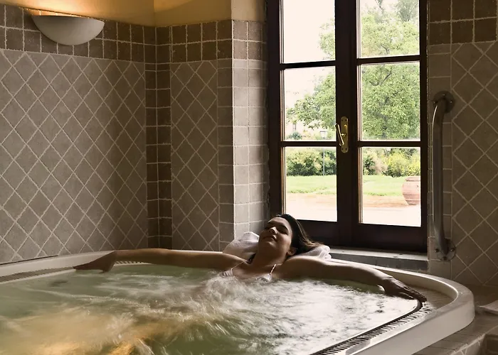 Hotel Monsignor Della Casa Country & Borgo San Lorenzo