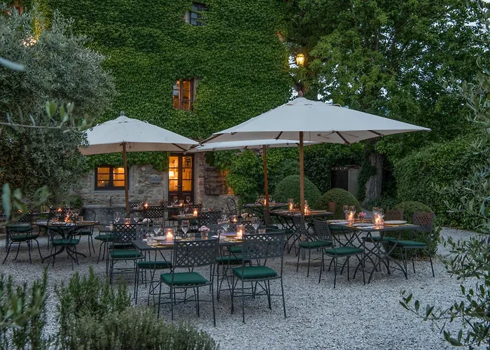 Hotel Monsignor Della Casa Country &