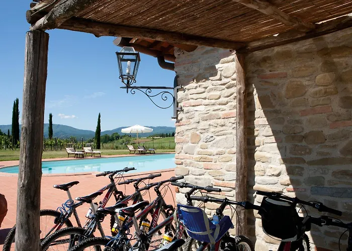 Monsignor Della Casa Country & Hotel