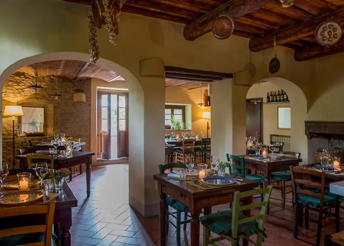 Monsignor Della Casa Country & Hotel 4*